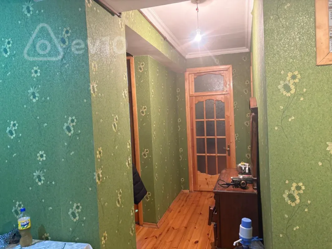 Kirayə verilir 3 otaqlı yeni tikili 80 m²