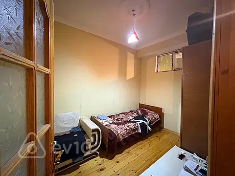 Kirayə verilir 3 otaqlı yeni tikili 80 m²