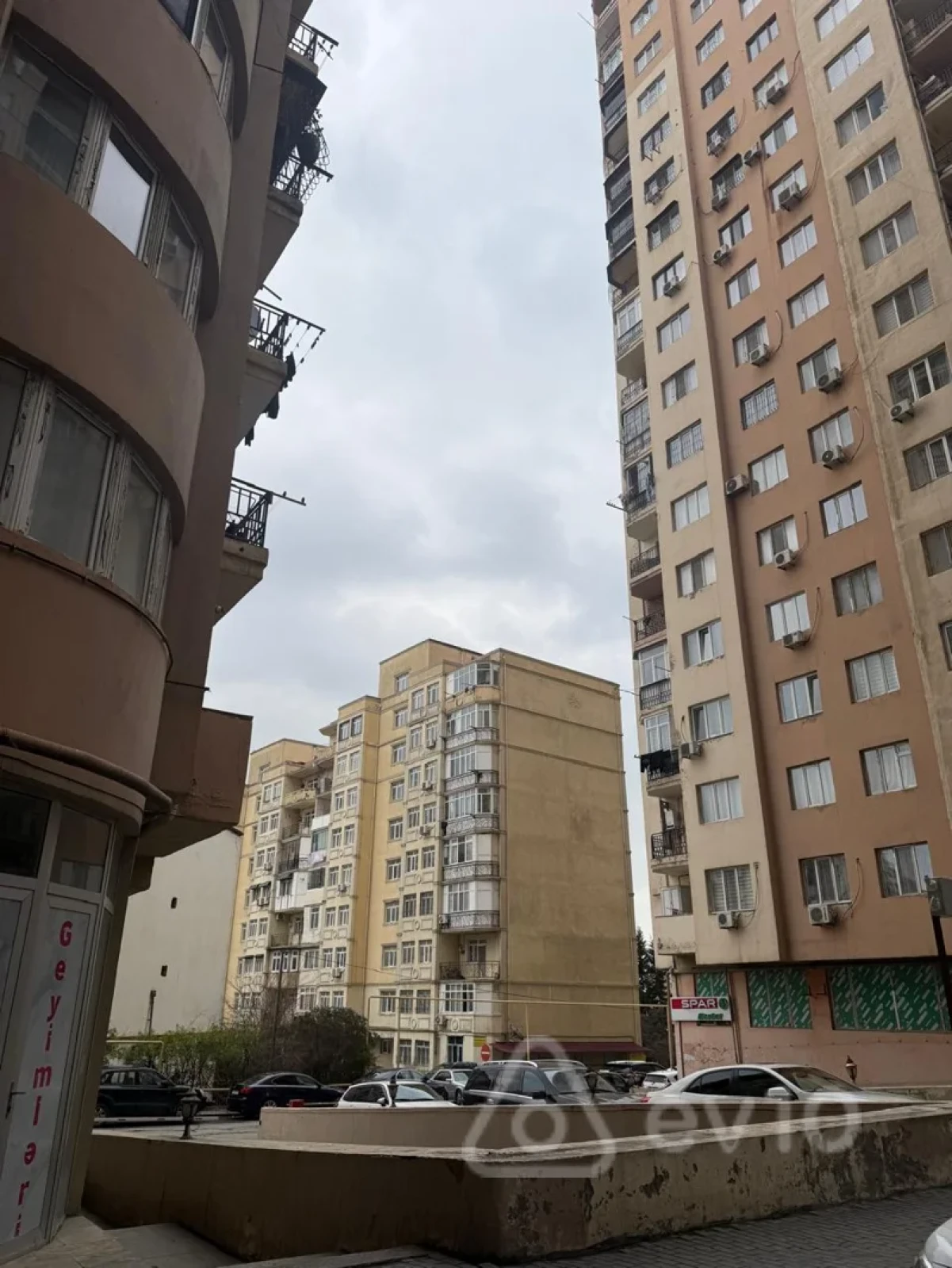 Satılır 3 otaqlı yeni tikili 104 m²