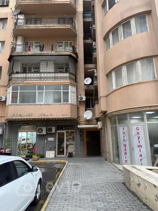 Satılır 3 otaqlı yeni tikili 104 m²
