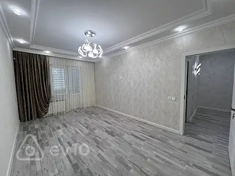Satılır 3 otaqlı köhnə tikili 70 m²