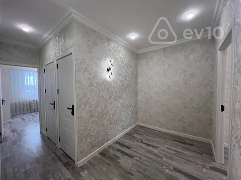 Satılır 3 otaqlı köhnə tikili 70 m²