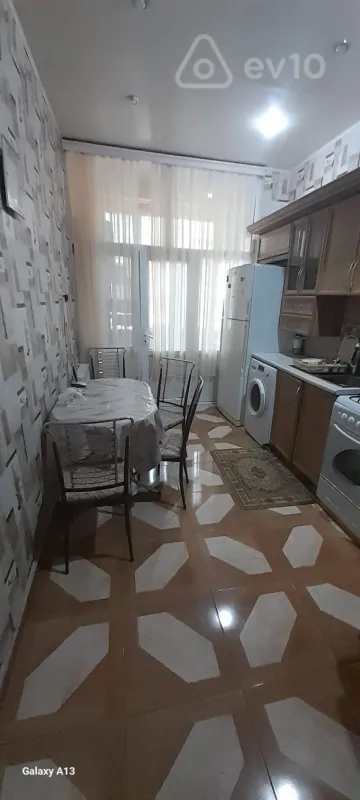 Satılır 3 otaqlı yeni tikili 100 m²