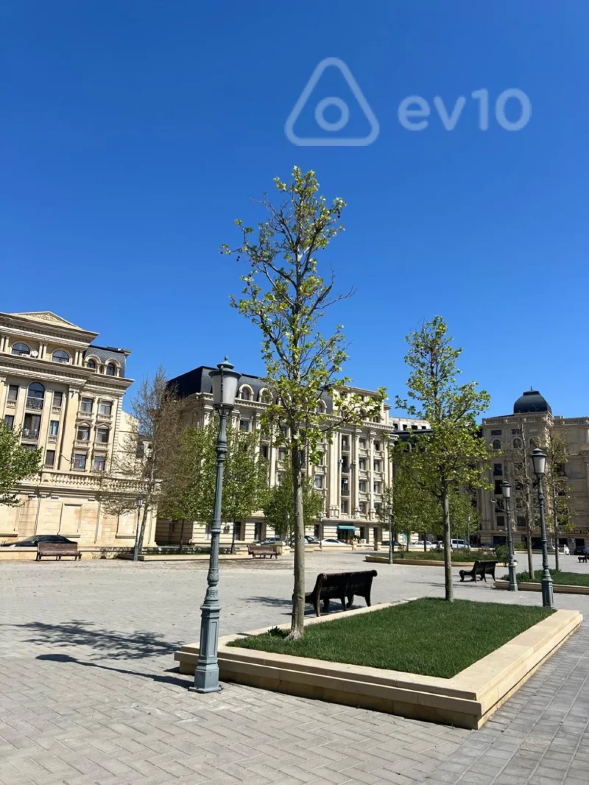 Satılır 3 otaqlı yeni tikili 100 m²