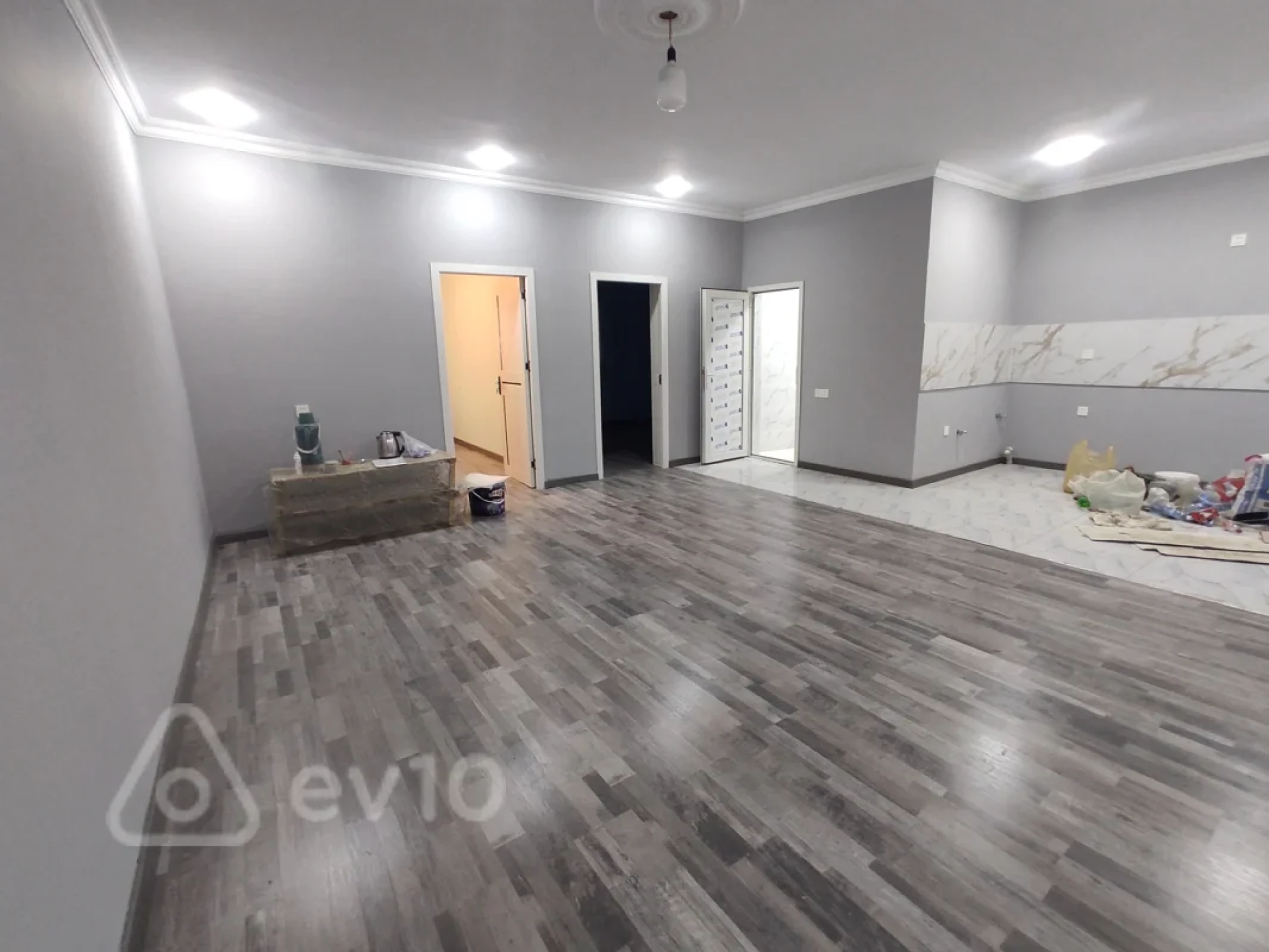 Satılır 3 otaqlı həyət evi 65 m²