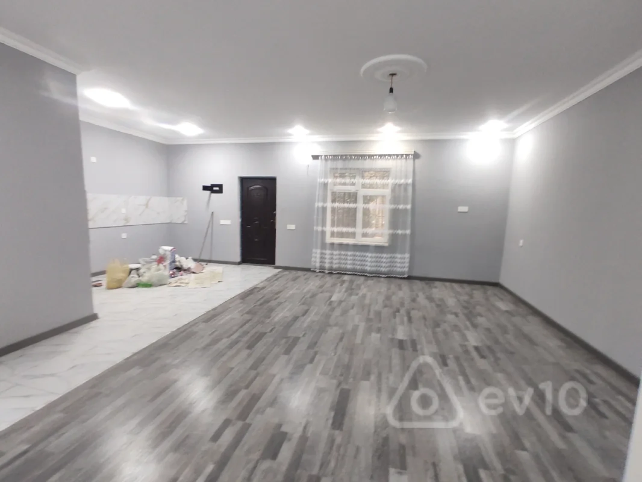 Satılır 3 otaqlı həyət evi 65 m²