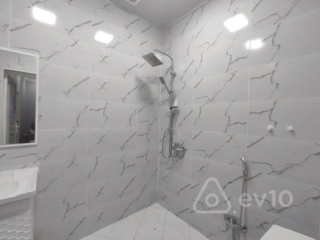 Satılır 3 otaqlı həyət evi 65 m²