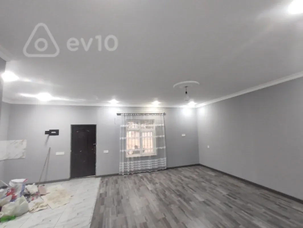 Satılır 3 otaqlı həyət evi 65 m²