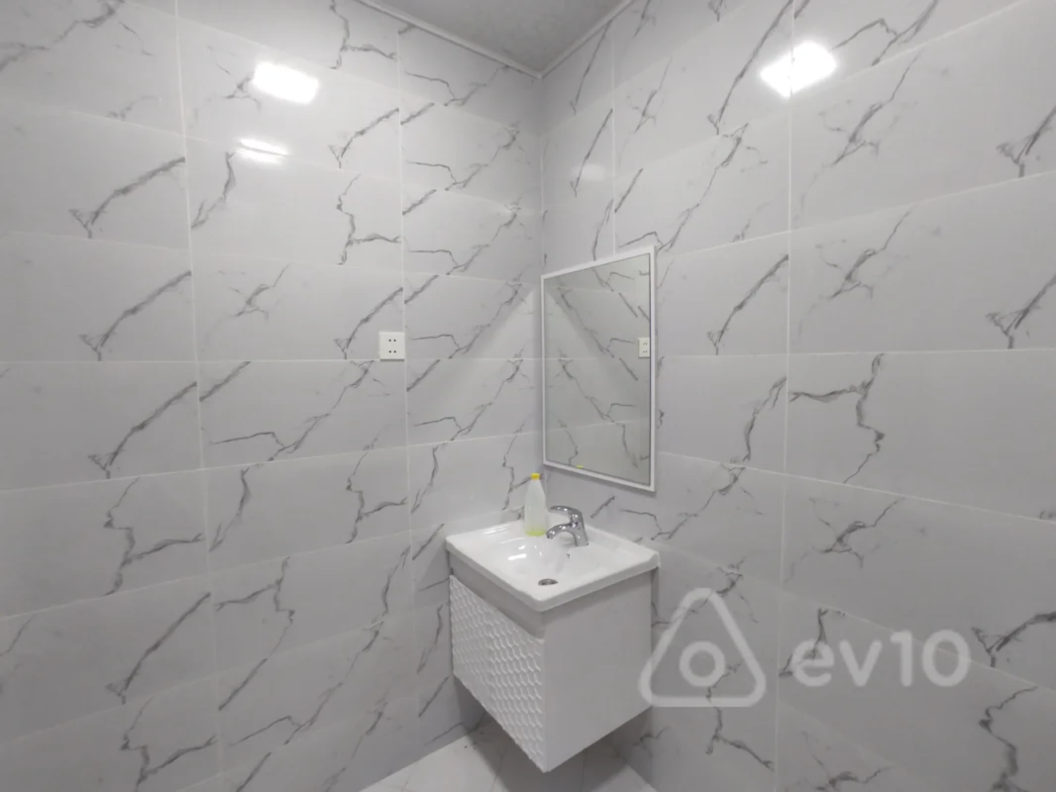 Satılır 3 otaqlı həyət evi 65 m²