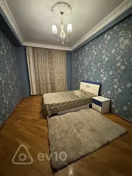 Satılır 3 otaqlı yeni tikili 125 m²
