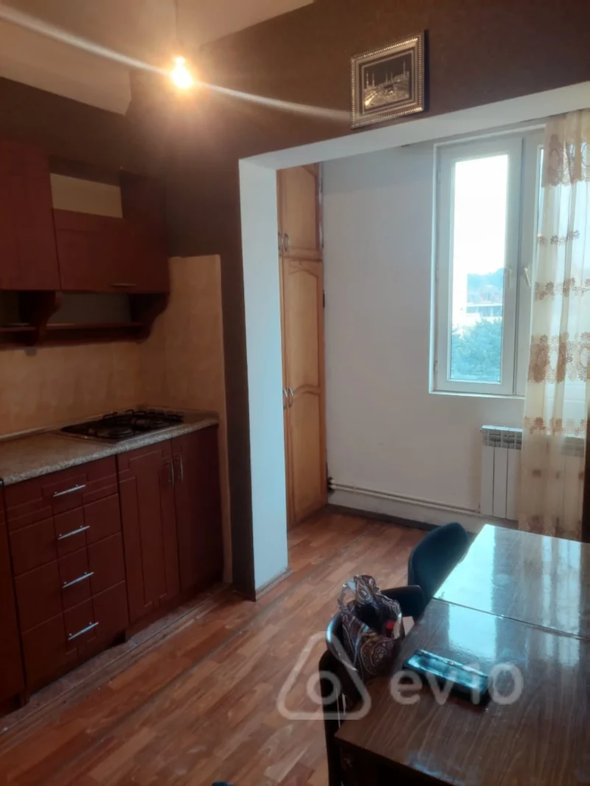 Kirayə verilir 2 otaqlı köhnə tikili 45 m²