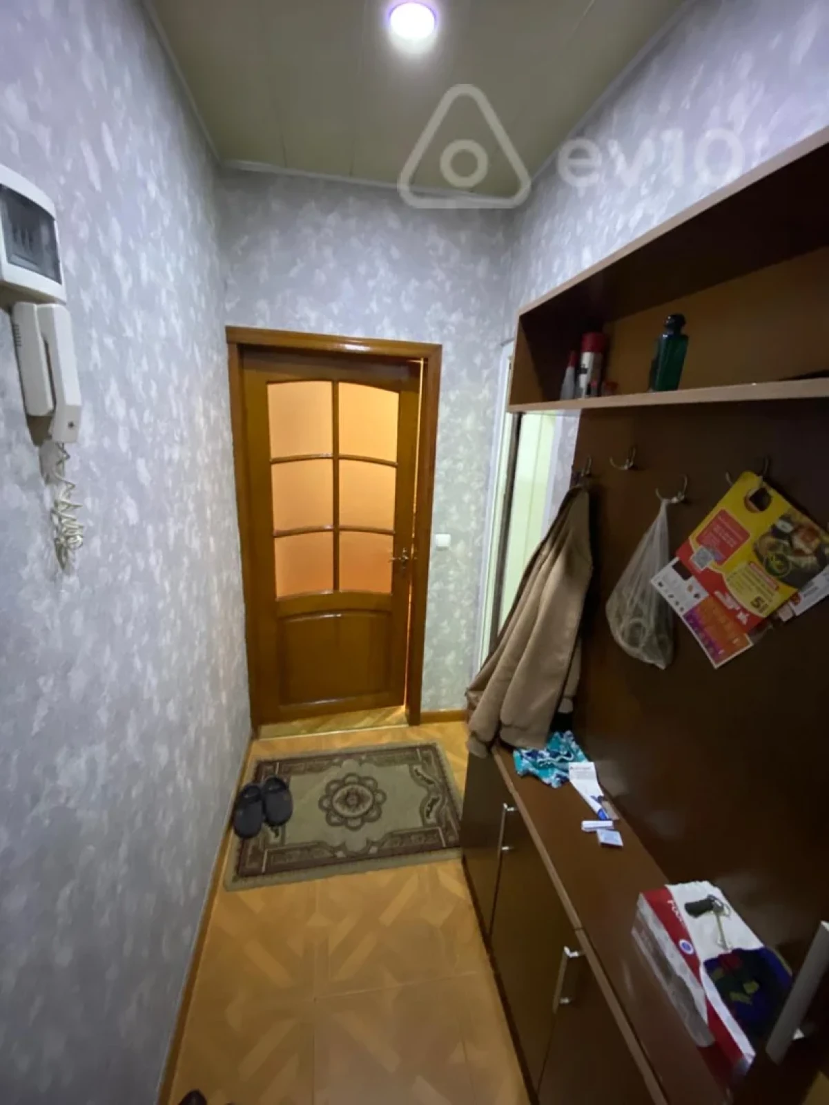 Kirayə verilir 2 otaqlı köhnə tikili 50 m²