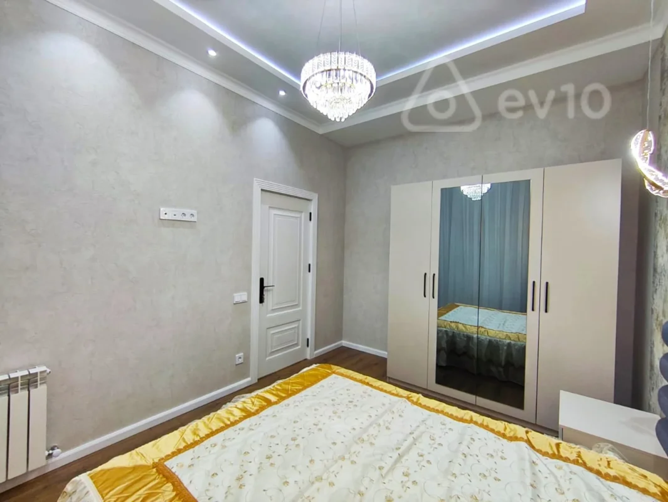 Kirayə verilir 2 otaqlı yeni tikili 80 m²
