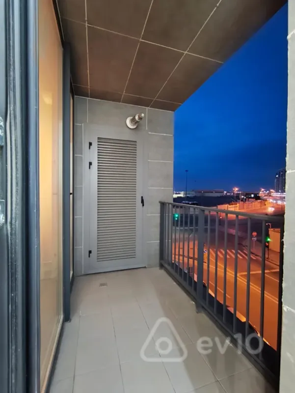 Kirayə verilir 2 otaqlı yeni tikili 80 m²