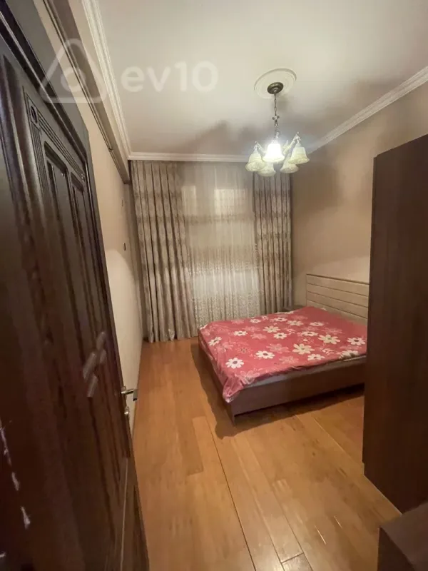 Kirayə verilir 2 otaqlı yeni tikili 50 m²