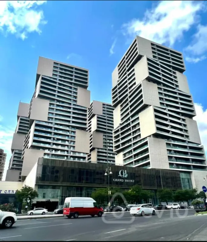 Kirayə verilir 2 otaqlı yeni tikili 105 m²