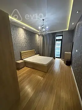 Kirayə verilir 2 otaqlı yeni tikili 105 m²