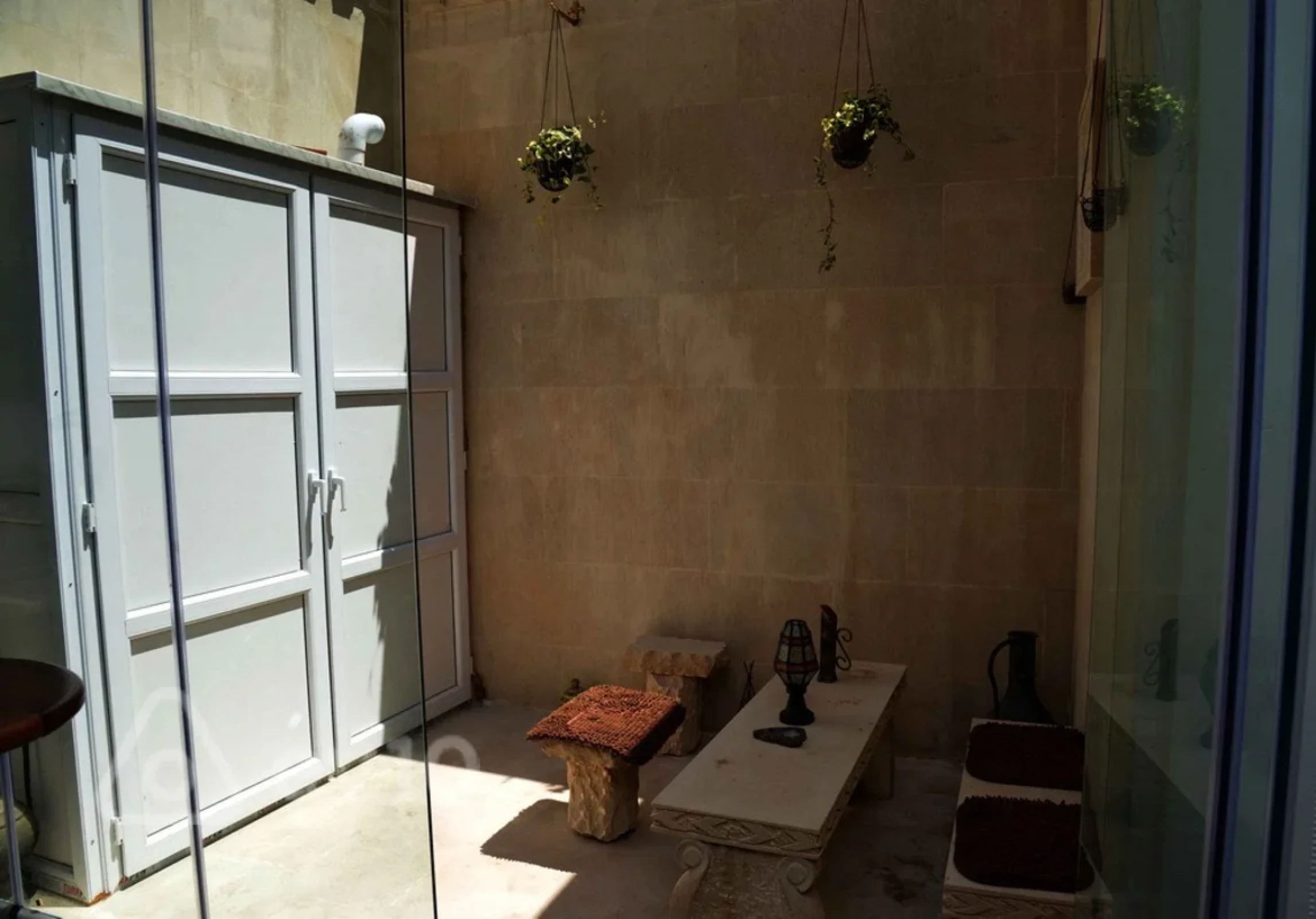 Kirayə verilir 2 otaqlı köhnə tikili 50 m²