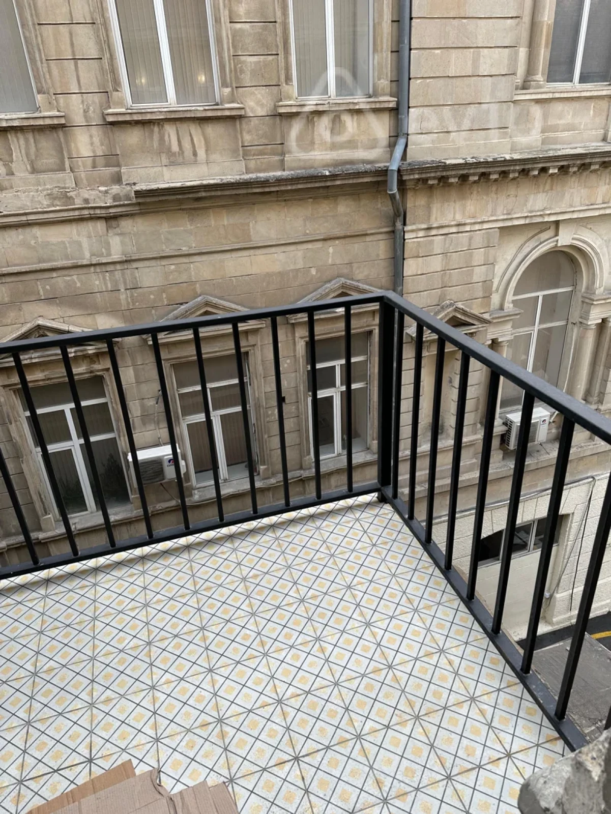 Kirayə verilir 1 otaqlı köhnə tikili 32 m²