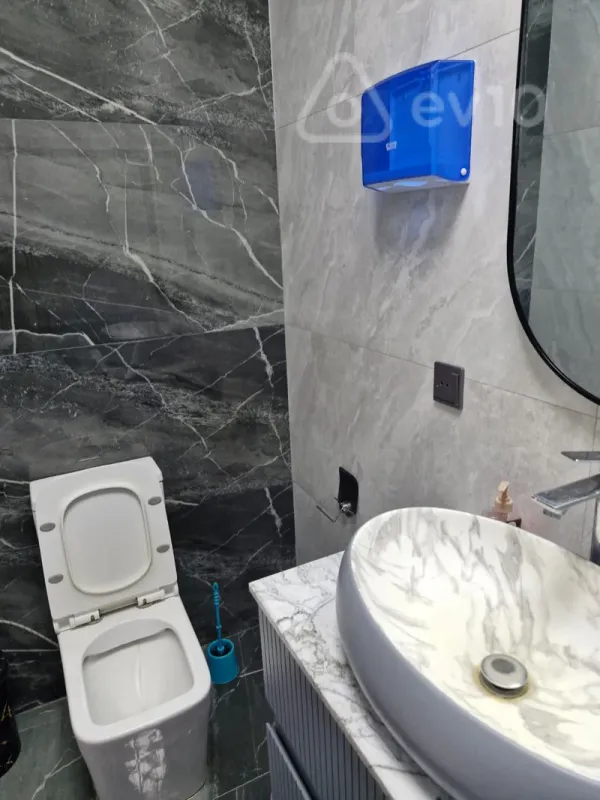 Kirayə verilir 3 otaqlı yeni tikili 100 m²