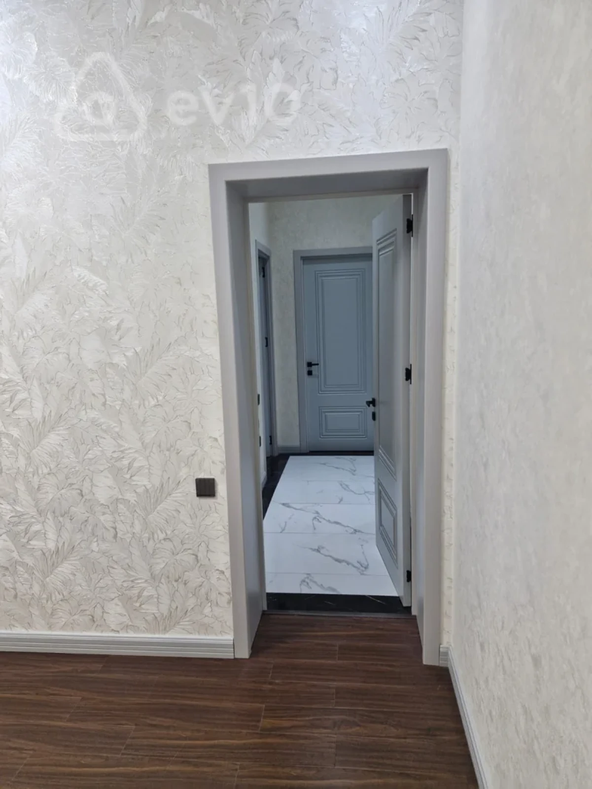 Kirayə verilir 3 otaqlı yeni tikili 100 m²
