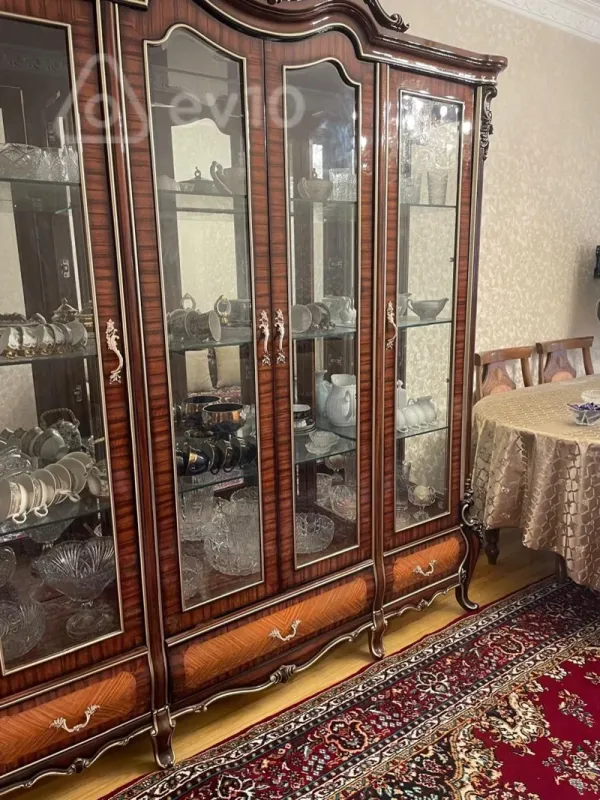 Kirayə verilir 2 otaqlı köhnə tikili 70 m²