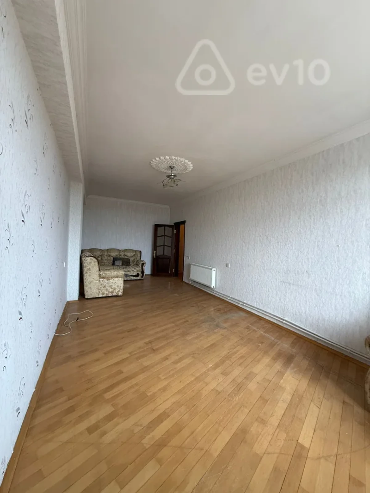 Satılır 2 otaqlı yeni tikili 87 m²