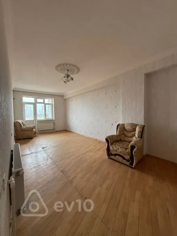 Satılır 2 otaqlı yeni tikili 87 m²