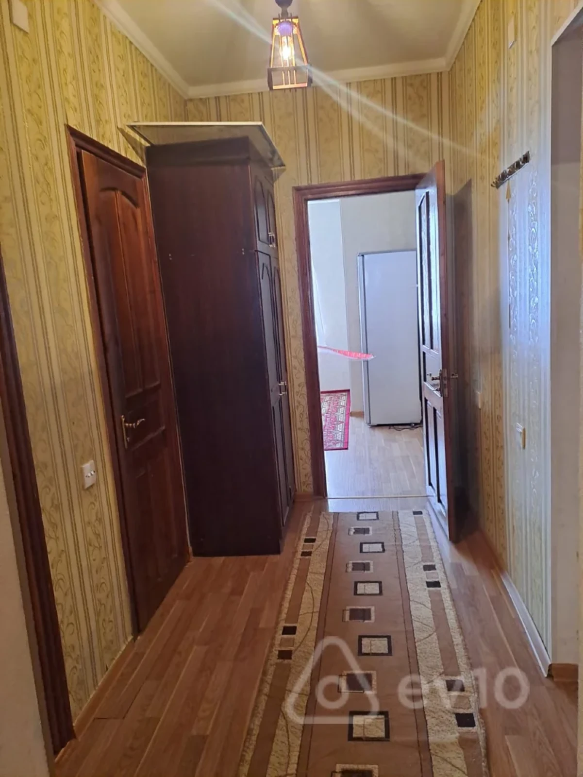 Kirayə verilir 2 otaqlı köhnə tikili 40 m²