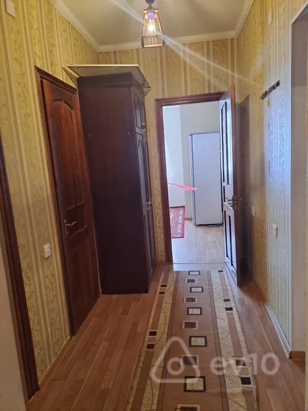 Kirayə verilir 2 otaqlı köhnə tikili 40 m²