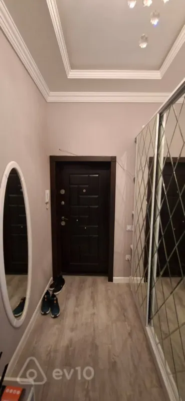 Kirayə verilir 3 otaqlı yeni tikili 110 m²