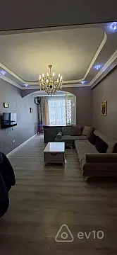 Kirayə verilir 3 otaqlı yeni tikili 110 m²