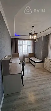Kirayə verilir 3 otaqlı yeni tikili 110 m²