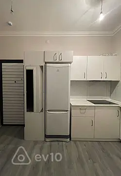 Kirayə verilir 2 otaqlı yeni tikili 50 m²
