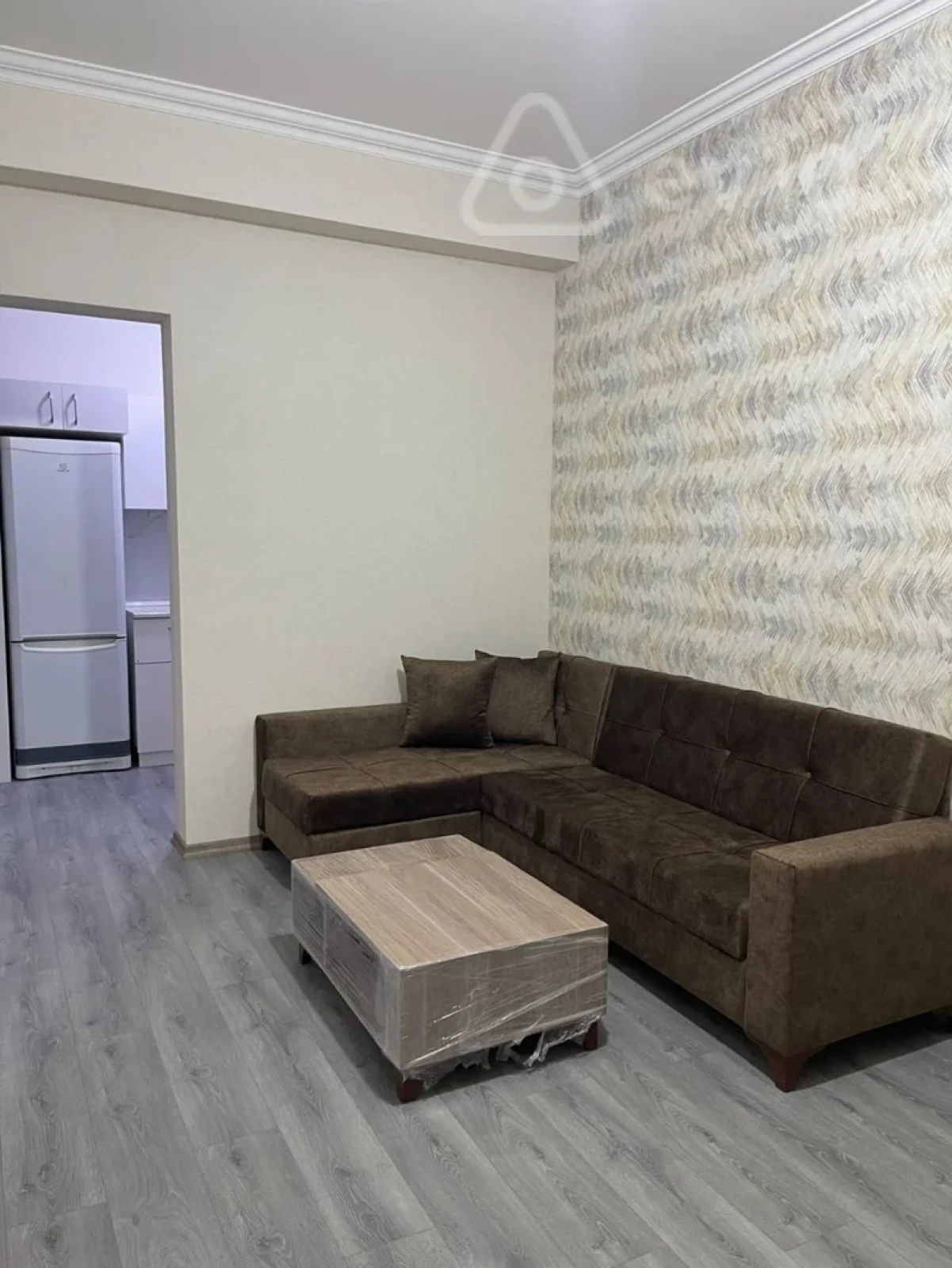 Kirayə verilir 2 otaqlı yeni tikili 50 m²