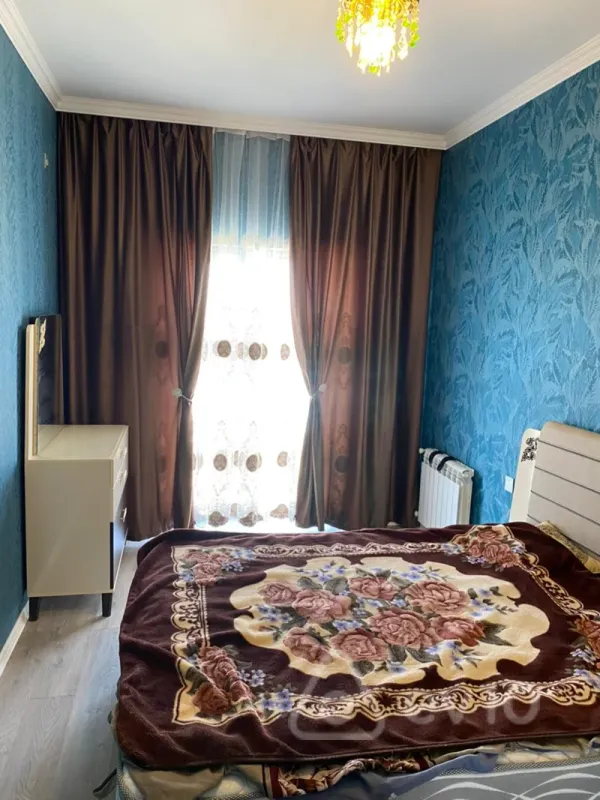 Kirayə verilir 3 otaqlı yeni tikili 80 m²