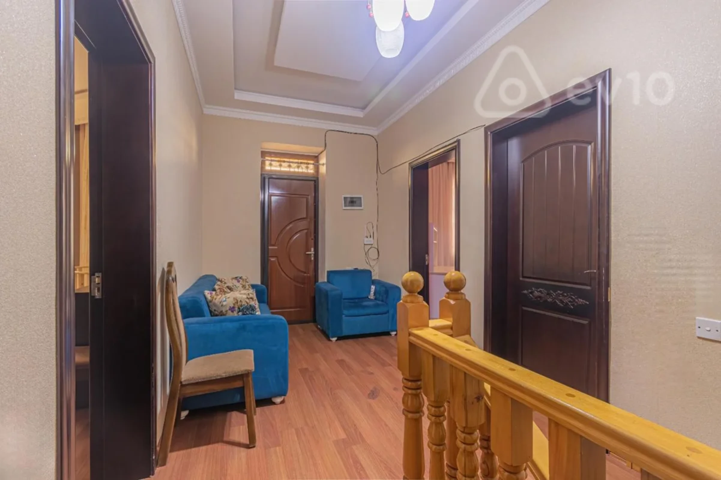 Satılır 4 otaqlı həyət evi 200 m²