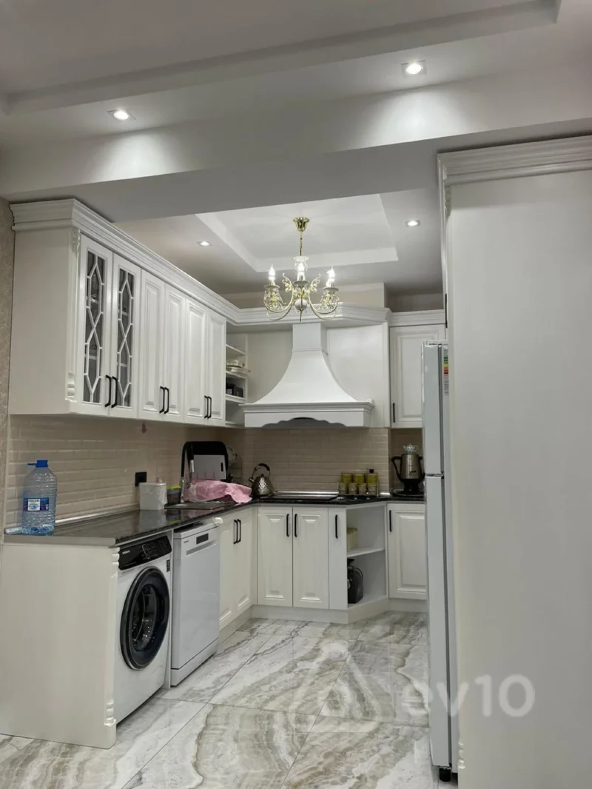 Kirayə verilir 2 otaqlı yeni tikili 73 m²