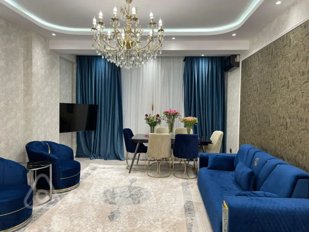 Kirayə verilir 2 otaqlı yeni tikili 73 m²