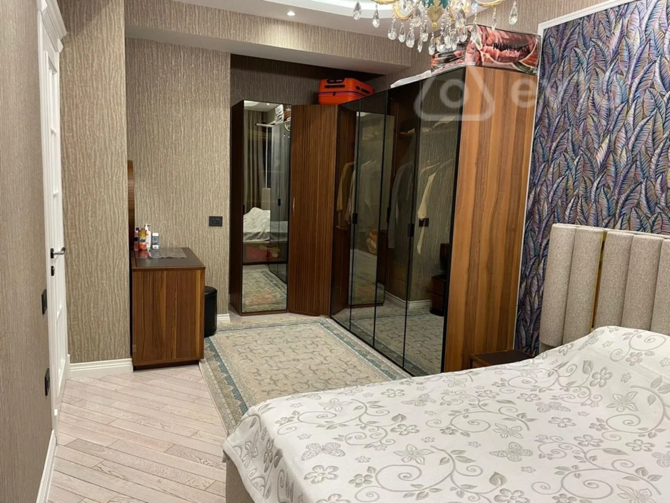 Kirayə verilir 2 otaqlı yeni tikili 73 m²