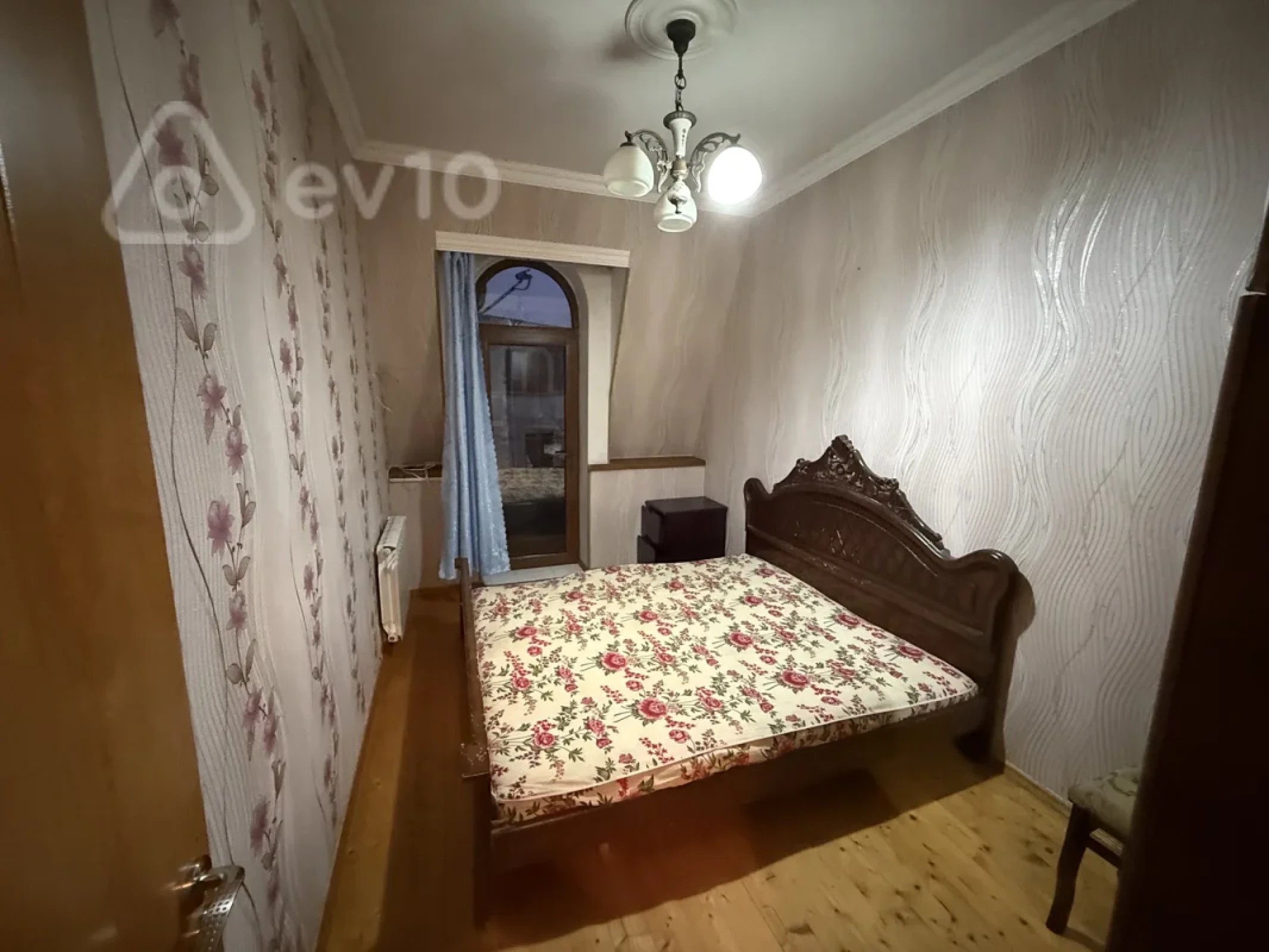 Kirayə verilir 2 otaqlı yeni tikili 55 m²