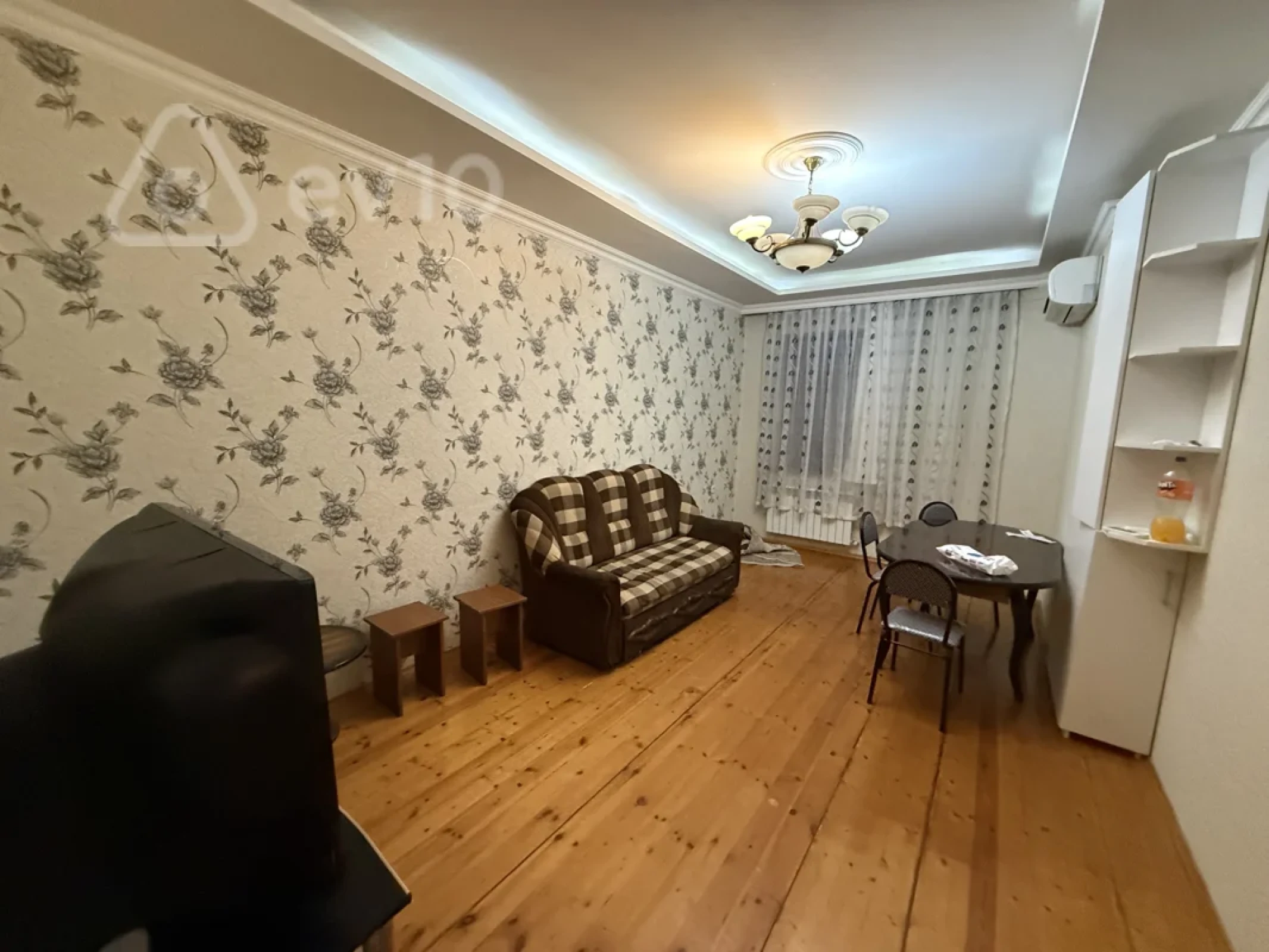 Kirayə verilir 2 otaqlı yeni tikili 55 m²