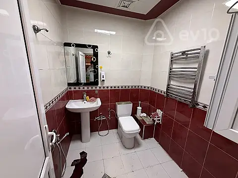Kirayə verilir 2 otaqlı yeni tikili 55 m²