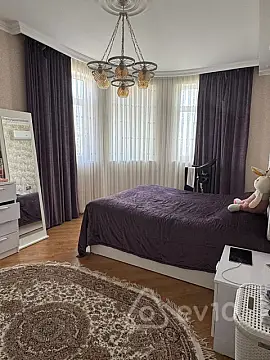 Kirayə verilir 3 otaqlı yeni tikili 100 m²