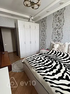 Kirayə verilir 3 otaqlı yeni tikili 100 m²