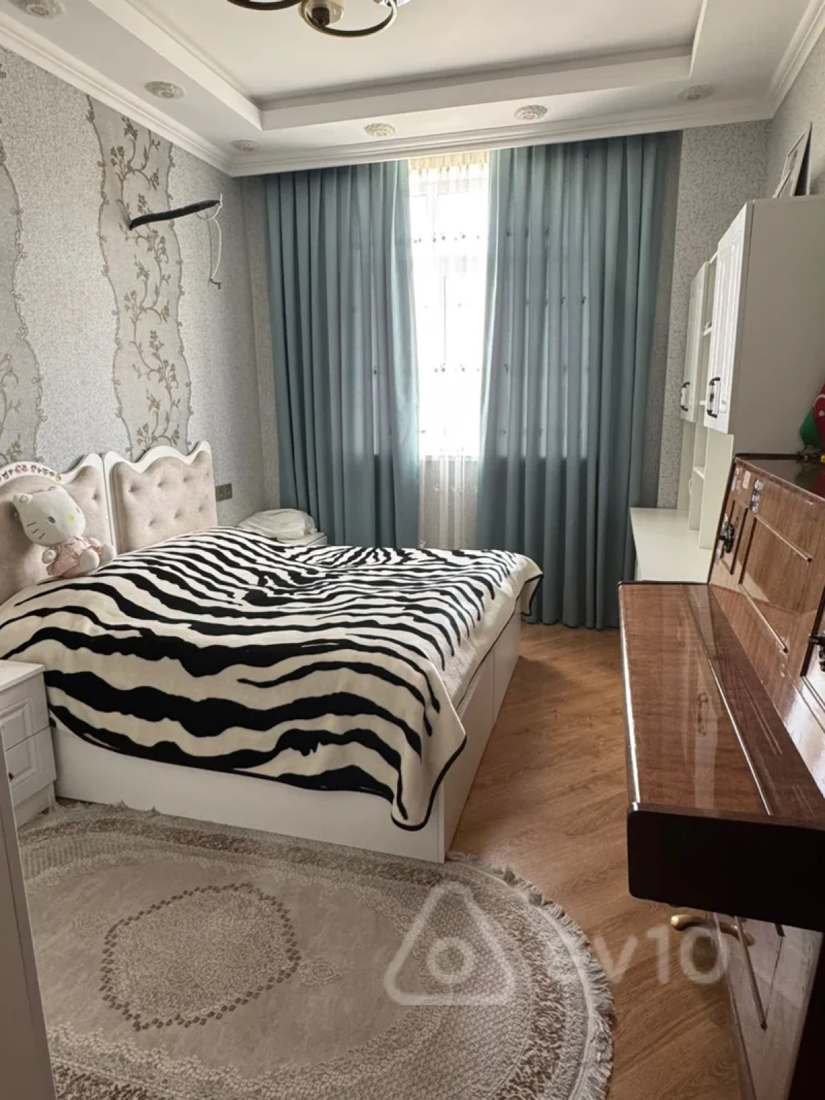 Kirayə verilir 3 otaqlı yeni tikili 100 m²