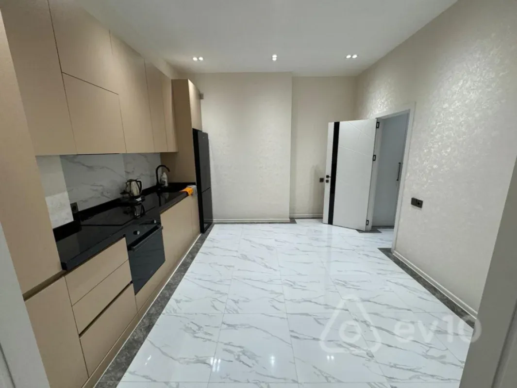 Kirayə verilir 2 otaqlı yeni tikili 88 m²