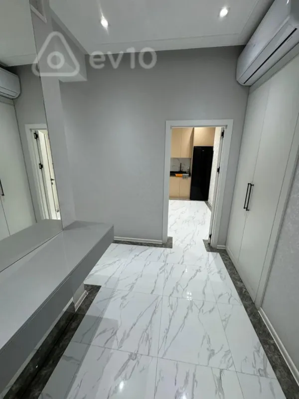 Kirayə verilir 2 otaqlı yeni tikili 88 m²