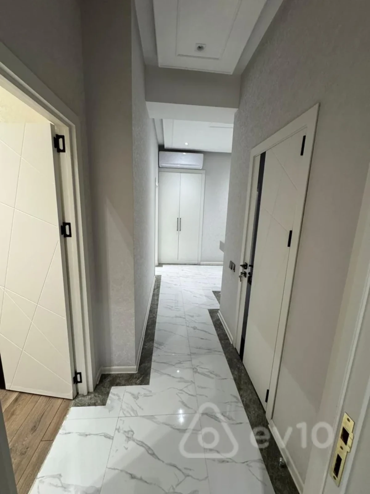 Kirayə verilir 2 otaqlı yeni tikili 88 m²