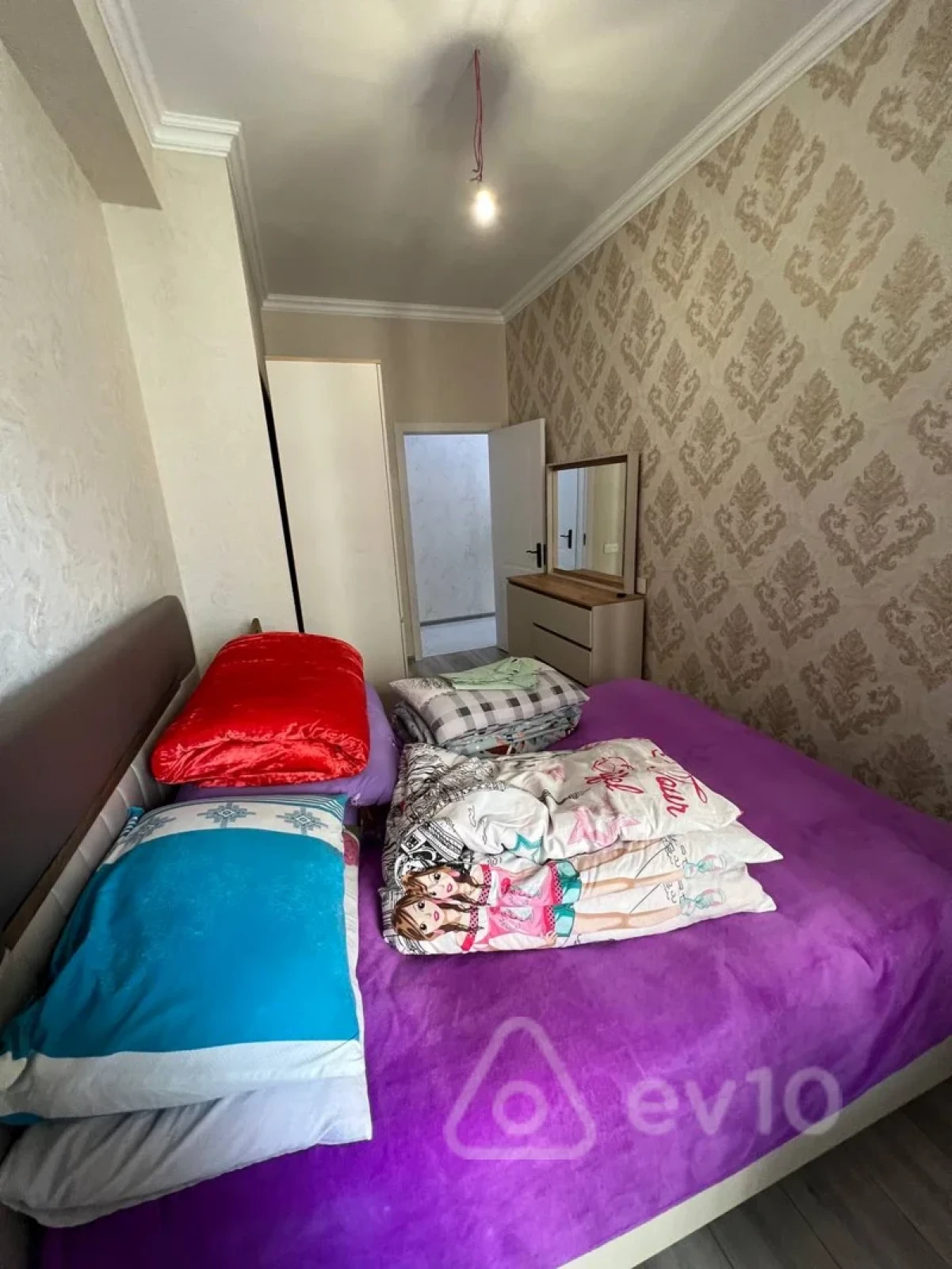 Satılır 2 otaqlı yeni tikili 55 m²
